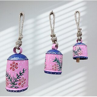                       Onlinecrafts Iron Bell Wall Hanging Iron, Wooden Cow Bell (Pink, Pack Of 1)                                              