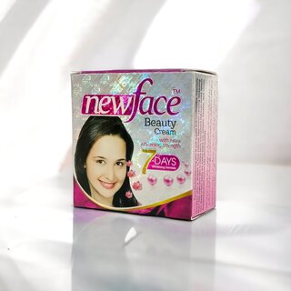                       New Face Whitening Beauty Cream With Extra Strenghth 7 Days  (30 g)                                              