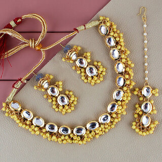                       LUCKY JEWELLERY Back Meenakari Gold Plated Yellow Color Tika, Earring Kundan Choker Necklace Set (796-J5SK-1811-Y)                                              
