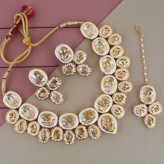                       LUCKY JEWELLERY Back Meenakari Gold Plated White Color Tika, Earring Kundan Choker Necklace Set (1485-J5SK-1815-W)                                              