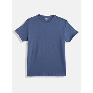                       Boys Blue Solid Regular Fit T-shirt                                              