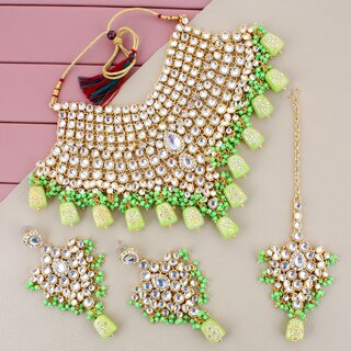                       Lucky Jewellery Traditional Gold Plated Light Green Color Dulhan Choker Kundan Bridal Set (2380-L1SK-KD124-LG)                                              