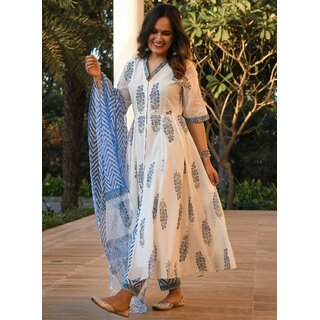                       SVB White Colour Floral Print Kurta Set                                              