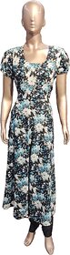 Women's Polyester Beautiful Delta Print Midi Frock and Lycra for pretty look.