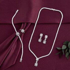 Sparkling Cushion Cut White Diamond Jewellery Set