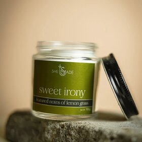 SCENTED CANDLE - Sweet Irony