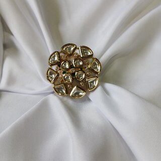                      Kundan Ring                                              