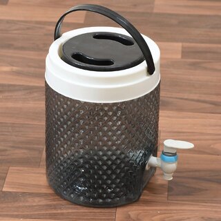                       PLASTIC WATER JUG TO CARRYING WATER AND OTHER BEVERAGES (4500ML)                                              