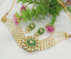 Green Meena Pendant with Real Dibbi Kundan Pearls Choker Jewellery Set