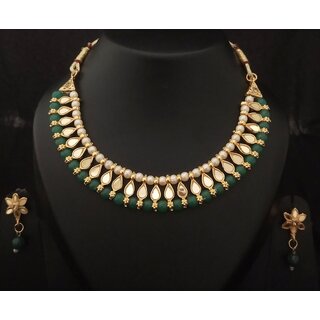                       Green Pearls Mirror Jewellery Set                                              