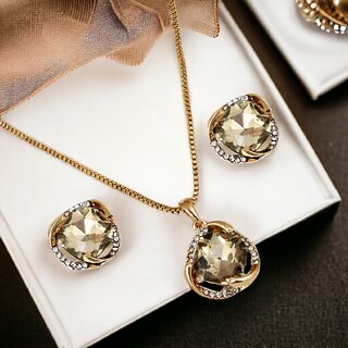                       LUCKY JEWELLERY Trendy Gold Plated Stone Pendant Locket Chain With Earring (250-CHL1S-1002B-LCT)                                              
