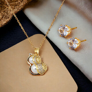                       LUCKY JEWELLERY Trendy Gold Plated Pearl Shell Pendant Locket Chain With Studs (330-CHL1S-1270)                                              