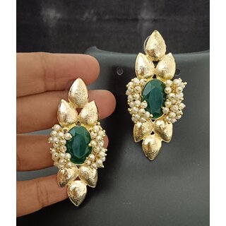                       Green Kundan Pearls Indo Western Style Earrings Set                                              