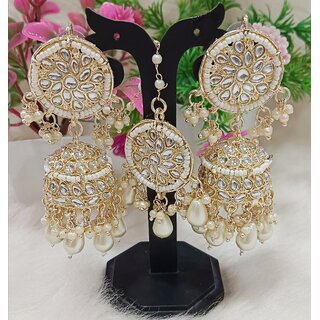                       Pachi Kundan Pearls Jhumki Earrings Tikka Set                                              