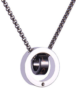 Circular Pendant with Chain