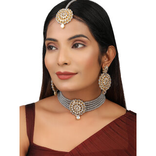 Grey Crystal Kundan Full Length 4pc Bridal Choker Jewellery Set Grey Crystal Kundan Full Length 4pc Bridal Choker Jewellery Set