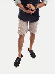 Men Solid Grey Slim Fit Casual Cotton Shorts.