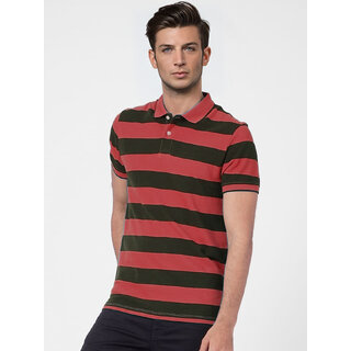                      Men Red and Black thick Stripes regular fit Polo T-Shirt                                              