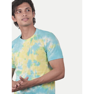                       Men Blue / Yellow Tie and Dye Cotton Crew Neck T-Shirt                                              