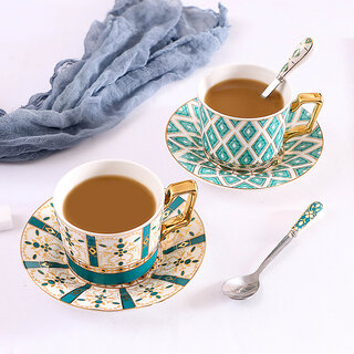                       European-style Phnom Penh Coffee Cup British Bone China Coffee Cup and Saucer Modern Simple Afternoon Tea Scented Tea Black Tea Set Tea Set, Golden Emerald Double Cup and Saucer Gift Box, 101-200ml_'4822971748838                                              