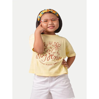                       Girls Yellow Printed Crew Neck T-shirt                                              