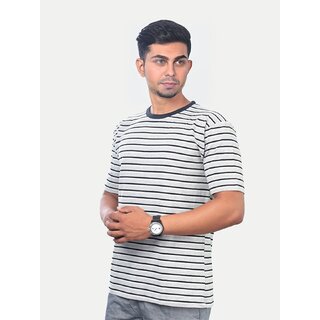                       Men Black Striped Crew Neck T Shirt                                              