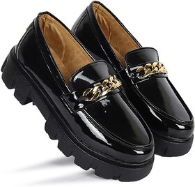 Playtoes Casual Loafer Shoes For Women Loafers For Women (Black)