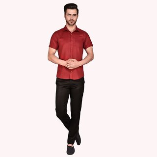                      PrintCultr Men Regular Fit Solid Casual Shirt (Maroon)                                              