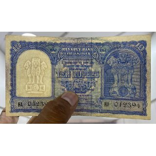                       ten rupees haz note aunc condition                                              