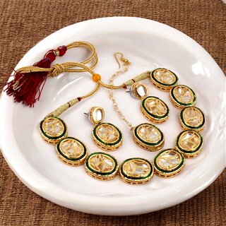                       Back Meenakari Gold Plated Green Color Uncut Kundan Stone Choker Necklace Set (700-J5SK-1909-G)                                              