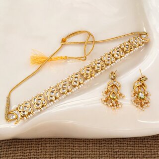 Back Meenakari Gold Plated White Color Kundan Choker Necklace Set with Earrings (1500-J5C3-1992) Back Meenakari Gold Plated White Color Kundan Choker Necklace Set with Earrings (1500-J5C3-1992)