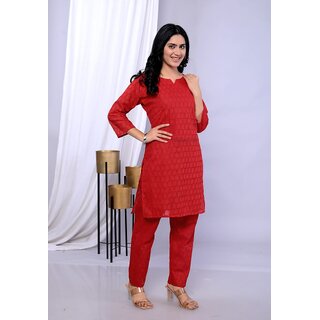                       KurtaKraze Kurti with pent Set                                              