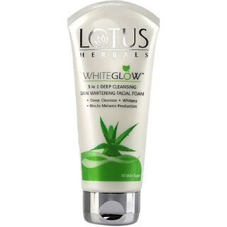                       Lotus Herbals 3 in 1 deep facial form 100g                                              