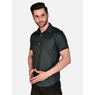                       PrintCultr Men Regular Fit Solid Curved Collar Casual Shirt                                              