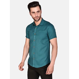                       PrintCultr Men Regular Fit Solid Spread Collar Casual Shirt                                              