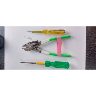 Irani cutter 7inch with screwdriver and tester Irani cutter 7inch with screwdriver and tester