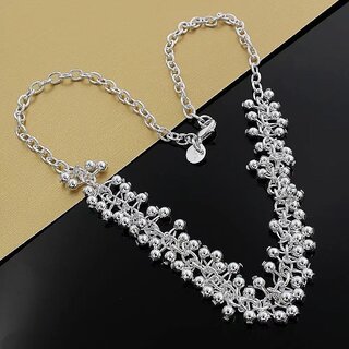 925 Silver Plated Creative Novel Simple Spherical Grape Necklace Grape Skewer Pendant Necklace 925 Silver Plated Creative Novel Simple Spherical Grape Necklace Grape Skewer Pendant Necklace