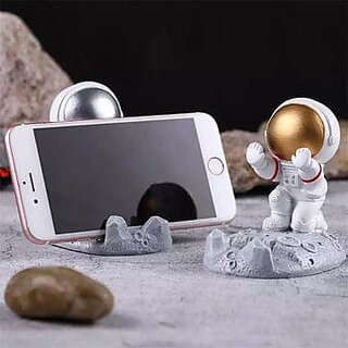                       Astronaut Phone Holder,Spaceman Mobile Phone Stand,Cool 3D Cartoon Design,Multi-Purpose Stand for All Smartphone,Anti S                                              