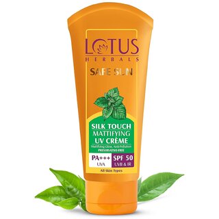 Lotus Herbals Safe Sun Silk Touch Mattifying UV Crme SPF 50 PA+++ Green tea Anti pollution 75g Lotus Herbals Safe Sun Silk Touch Mattifying UV Crme SPF 50 PA+++ Green tea Anti pollution 75g