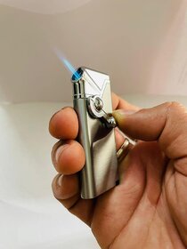 Vibes Wrapz Lock Slide Jet Flame Lighter (Pack of 1, Multicolour)