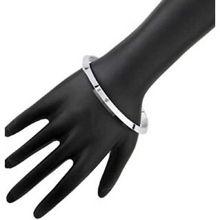 Classic Silver Kada for Comfortable Sleek Stylish Design For Men Boys Classic Silver Kada for Comfortable Sleek Stylish Design For Men Boys