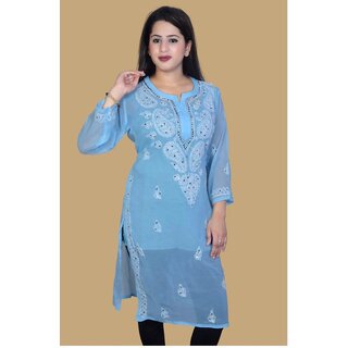                       Women lucknawi pure chicken kurti                                              