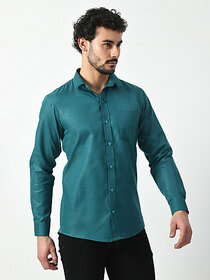 Men Regular Fit Solid Curved Collar Casual Shirt
