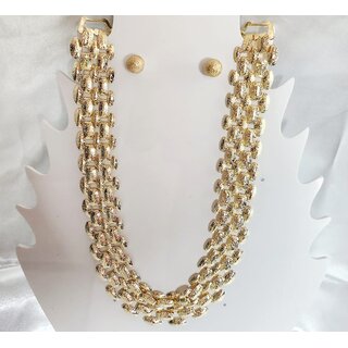 Trendy Twisted gold plated Neck chain with Earring for women Trendy Twisted gold plated Neck chain with Earring for women