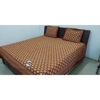                       Badmer Print 100 cotton king size double bedsheet with 2 Pillow cover                                              
