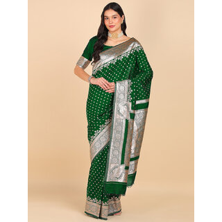                       LEAFSY Self Design Banarasi Jacquard Saree (Green)                                              