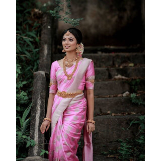                       LEAFSY Self Design Bollywood Jacquard Saree (Pink)                                              