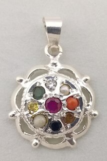 100 NATURAL NAVRATAN STONES 92.5 PURE SILVER PENDENT