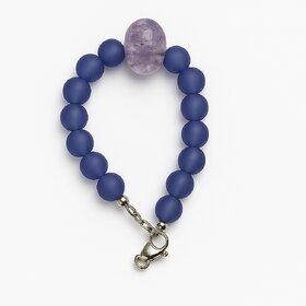 Techiefox Stylish Blue Matte Plastic Bead Bracelet with Central Marbled Accent Bead  Elegant Unisex Wrist Accessory