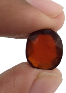 NATURAL HESSONITE (GOMED) OVAL SHAPE STONE